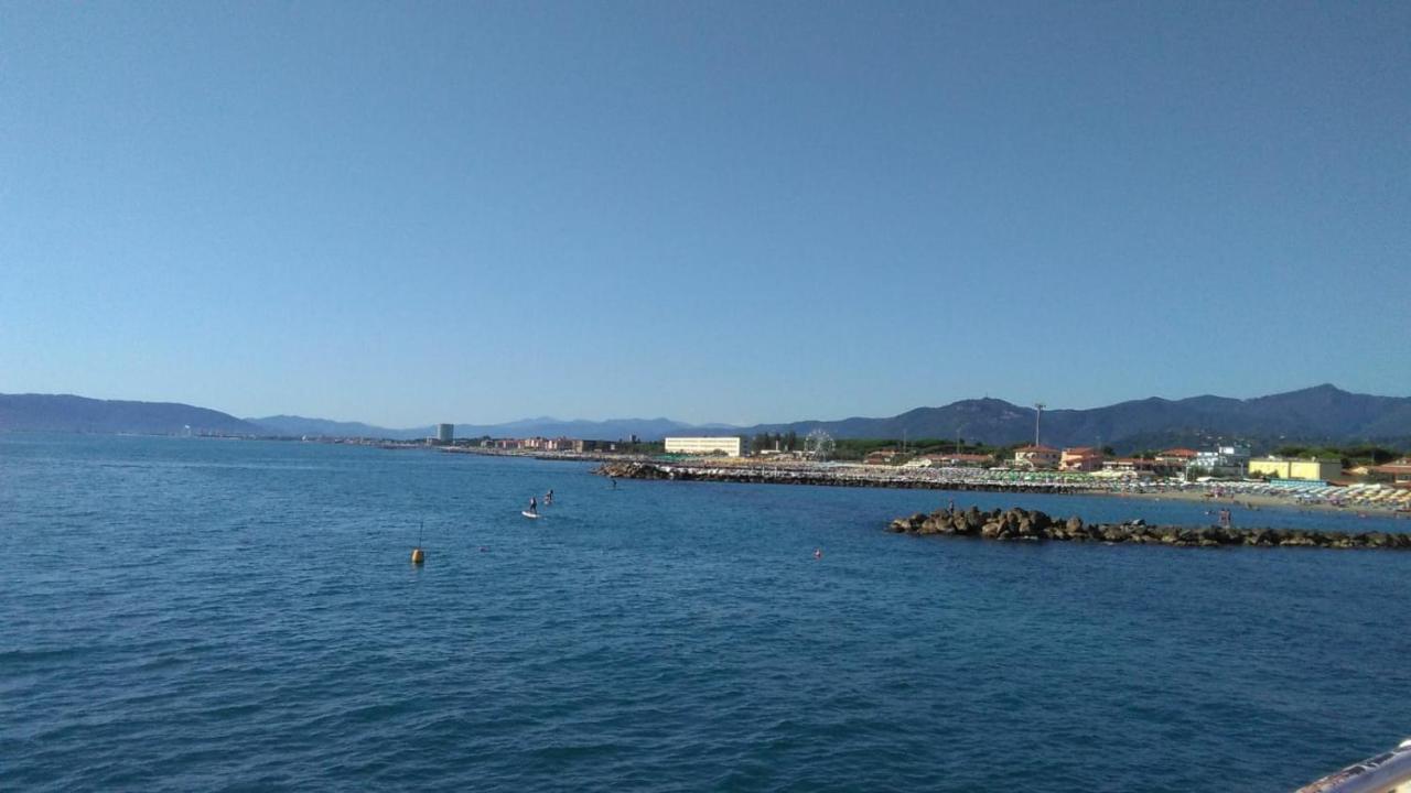 Appartamento Mare Pital Marina di Massa Eksteriør billede