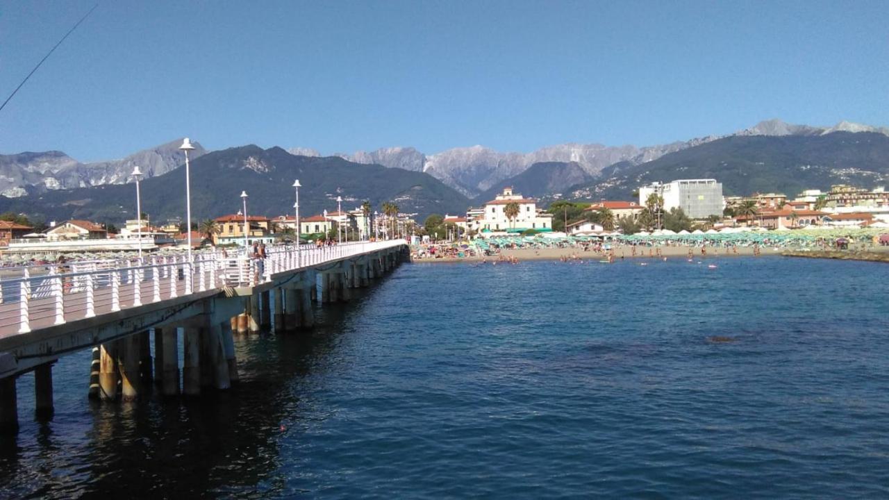 Appartamento Mare Pital Marina di Massa Eksteriør billede